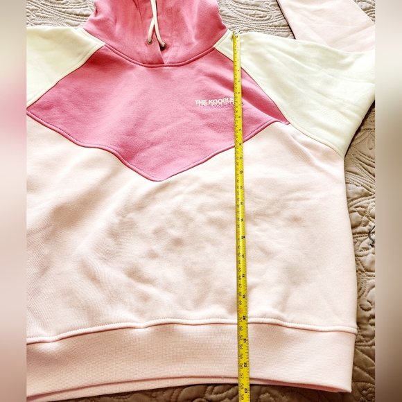 PINK AND ECRU FLEECE SWEATSHIRT WITH HOOD - Picture 13 of 16